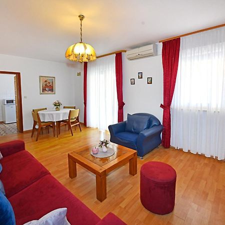 Apartments Jasmina Poreč Exterior foto
