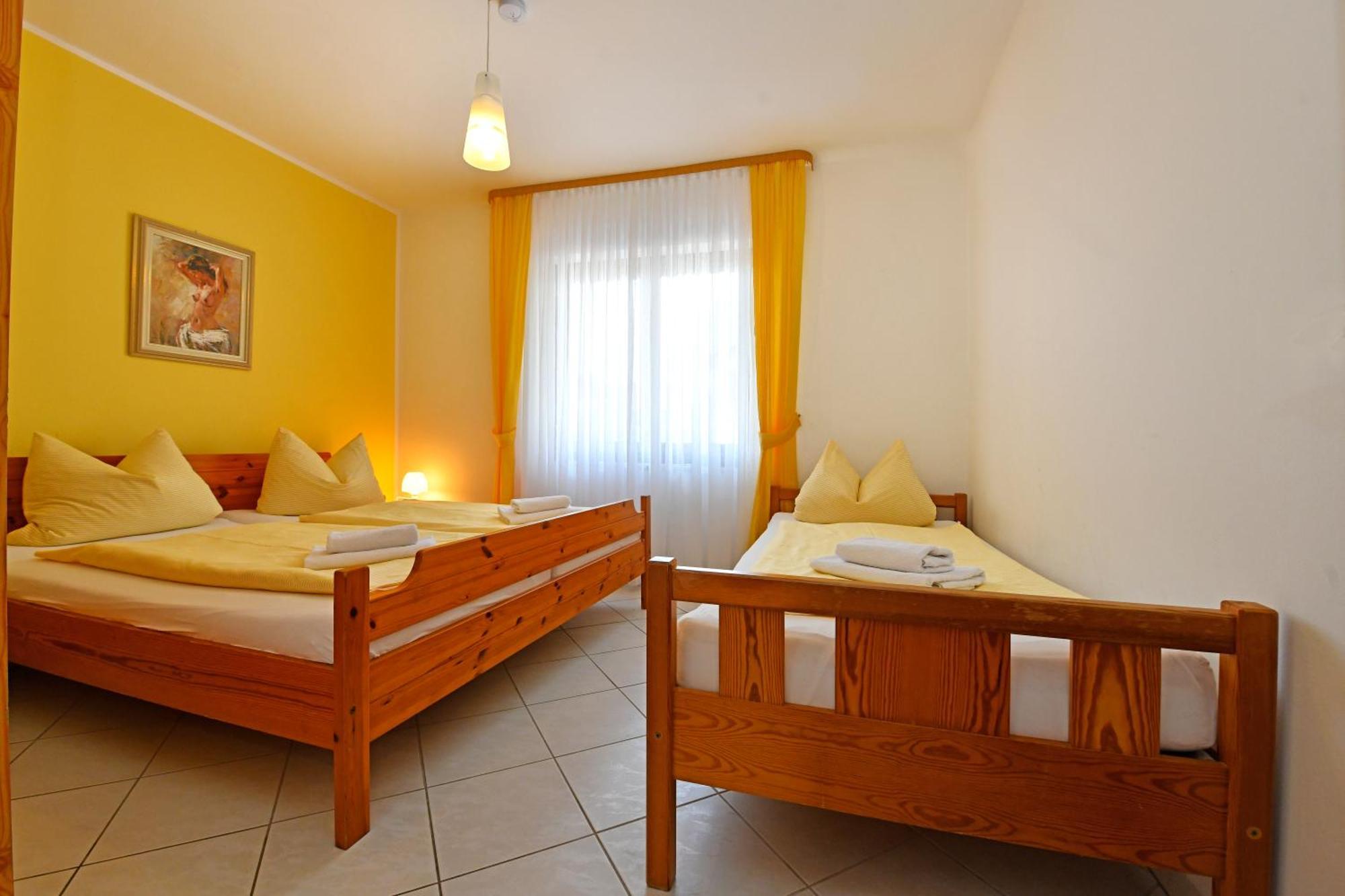 Apartments Jasmina Poreč Exterior foto