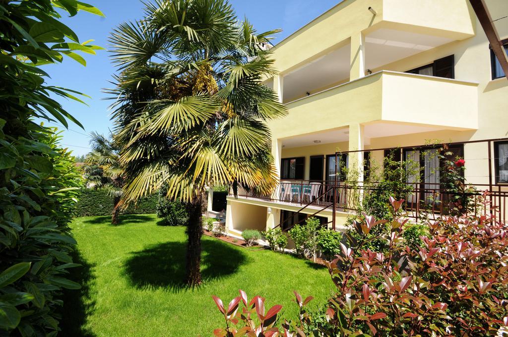 Apartments Jasmina Poreč Exterior foto